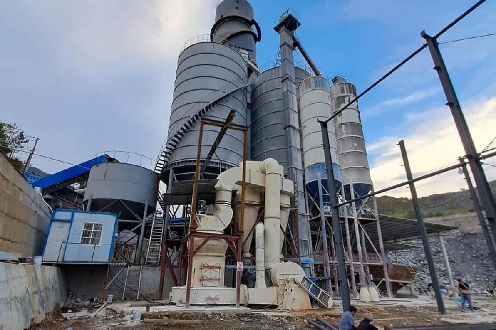 雷蒙磨粉機加工碳化硅-碳化硅磨粉機