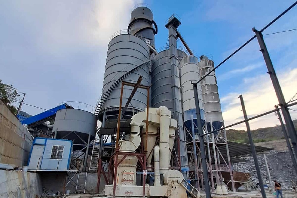雷蒙磨粉機加工稀土-稀土磨粉機